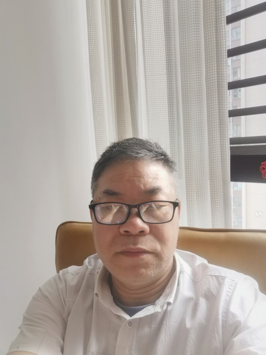 胡达鹏